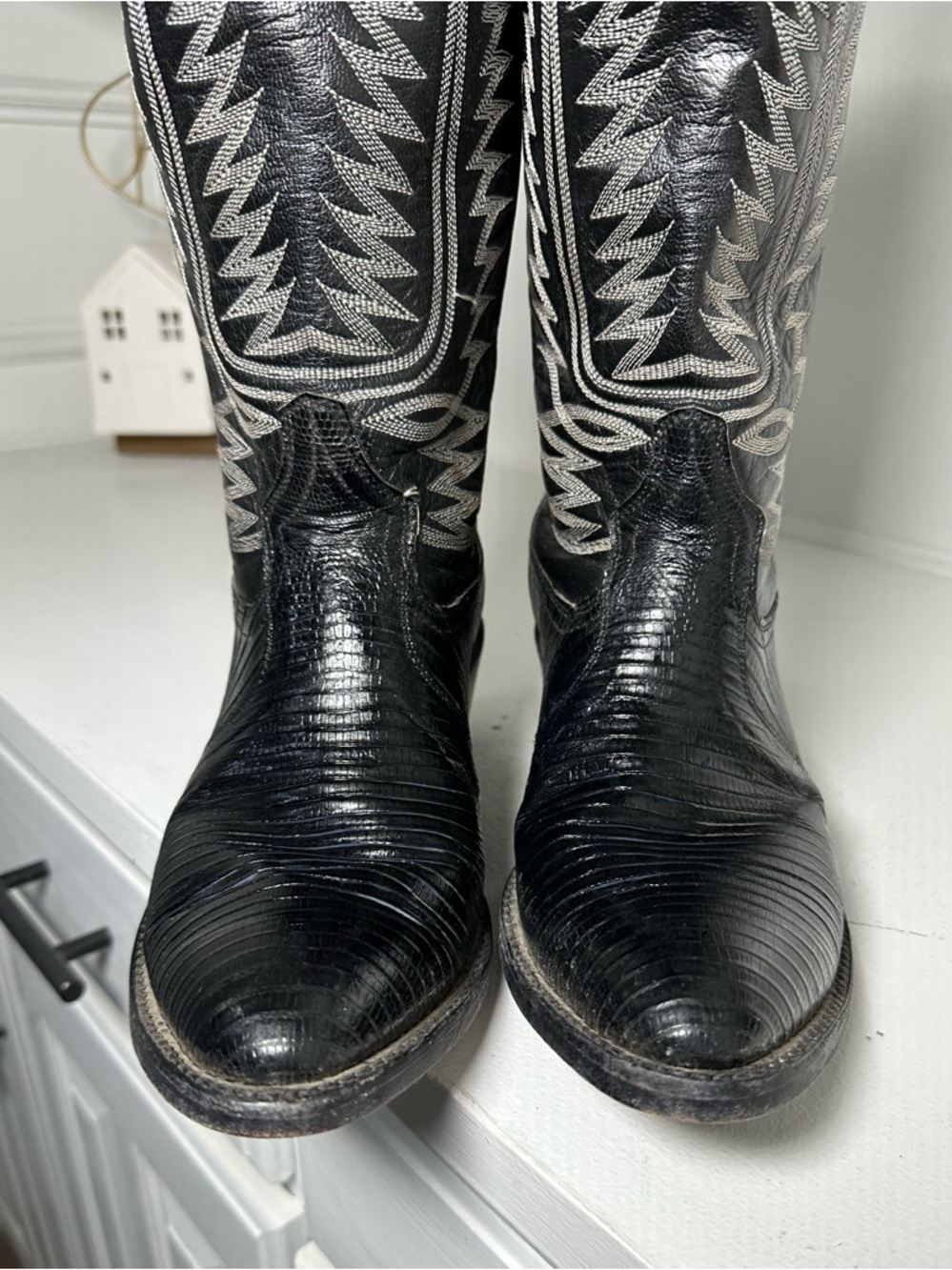 Vintage Cowtown Cowboy Boots Mens 9D Womens 10.5 Black Lizard USA Made Western - Picture 4 of 9